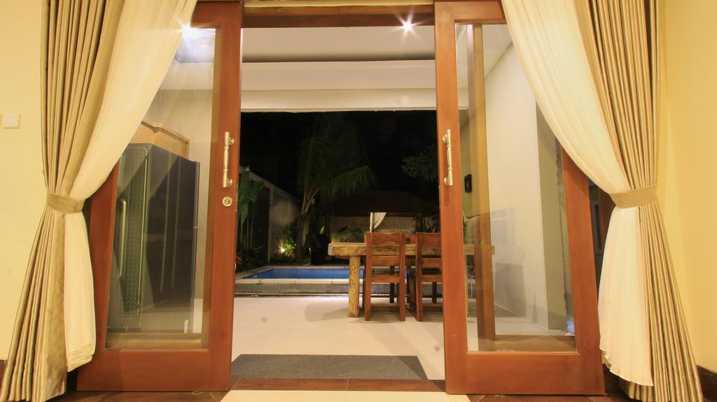 The Surya Kuta Villa Eksteriør bilde